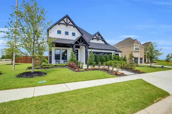 9741 Palermo Lane, Mesquite, TX 75126