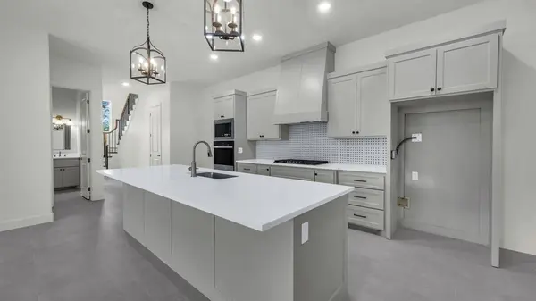 208 Park Villa Lane, Aledo, TX 76008