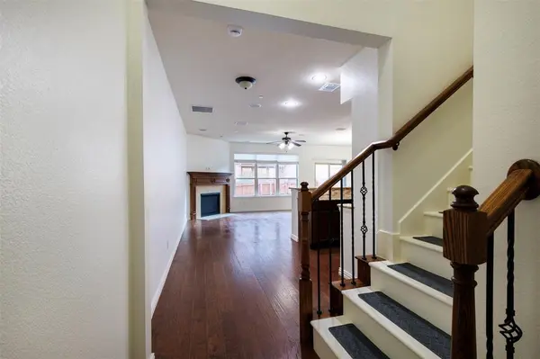 394 Teague Drive, Lewisville, TX 75067