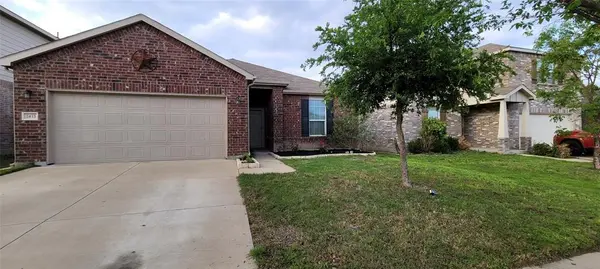 2433 Simmental Road, Fort Worth, TX 76131