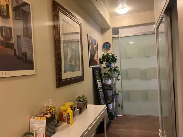 426 University AVE #2703, Toronto C01, ON M5G 1S9