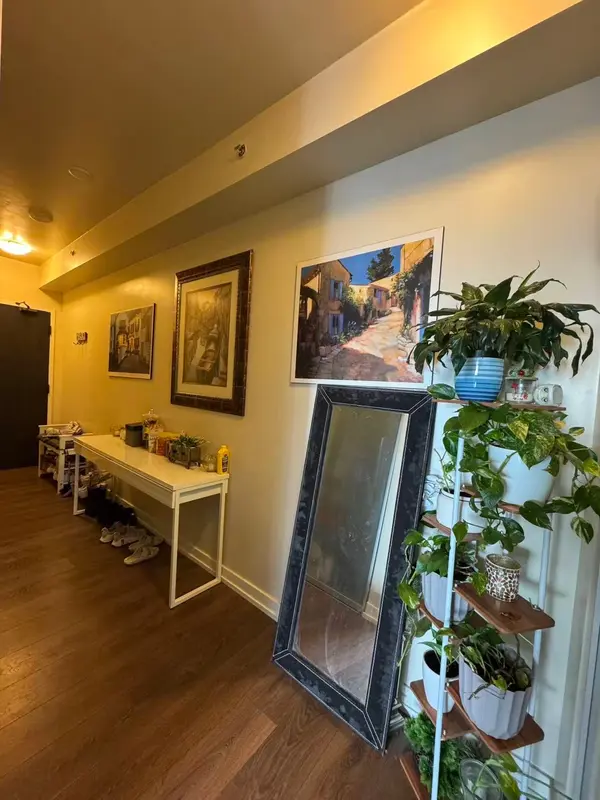 426 University AVE #2703, Toronto C01, ON M5G 1S9