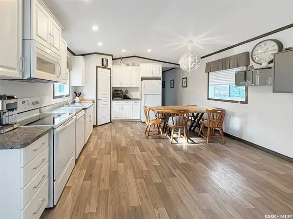 210 Gloucester STREET, Neville, SK S0N 1T0