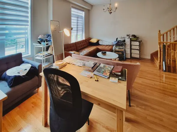 3038 George Savage AVE, Oakville, ON L6M 0Z1