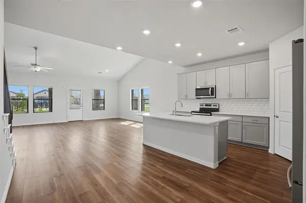 3253 Cumby Drive, Royse City, TX 75189