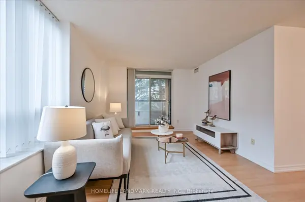 18 Sommerset WAY #206, Toronto C14, ON M2N 6X5