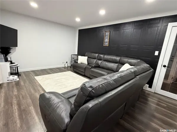 1128 Sidney STREET E, Swift Current, SK S9H 1T9