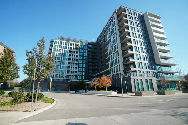 80 Esther Lorrie DR #1022, Toronto W10, ON M9W 0C6