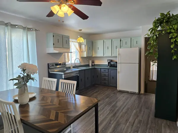 3264 Johnston AVE, Cornwall, ON K6K 1H3