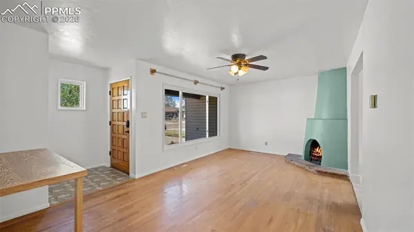 109 Davie DR, Colorado Springs, CO 80911