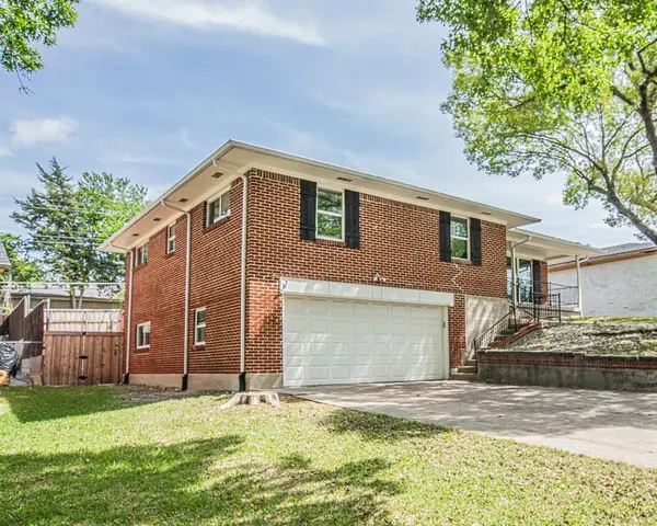 3520 Loganwood Drive, Dallas, TX 75227