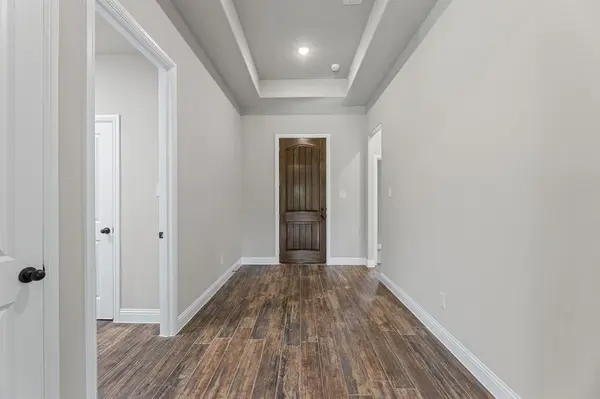 2106 Briarwood Drive, Bridgeport, TX 76426