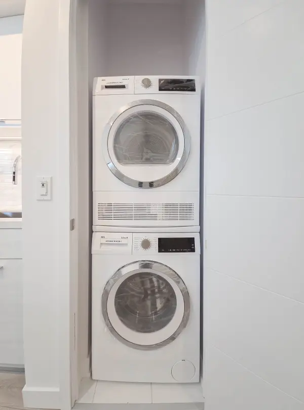 29 Green Trail CT #707, Toronto C15, ON M2K 0J9