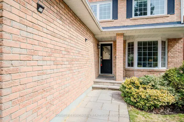 1111 Deer RUN, Mississauga, ON L5C 3P7