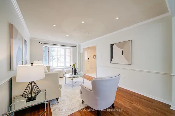 1111 Deer RUN, Mississauga, ON L5C 3P7