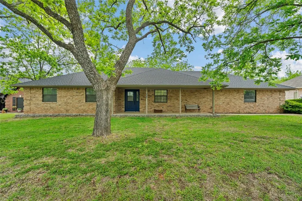 9616 Monticello Drive, Granbury, TX 76049