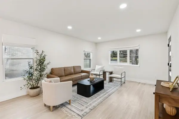 1426 Alaska Avenue, Dallas, TX 75216