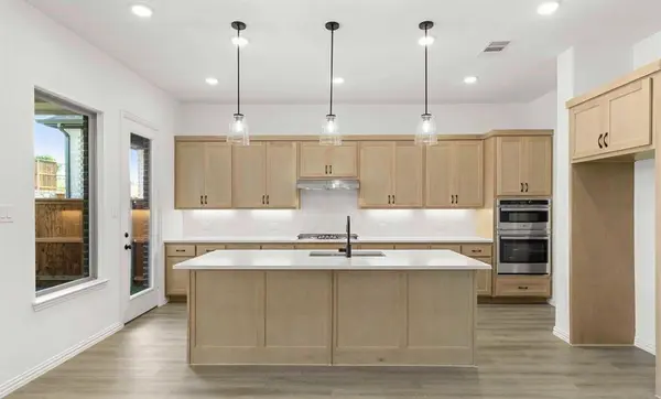 1331 Eclipse Way, Wylie, TX 75098