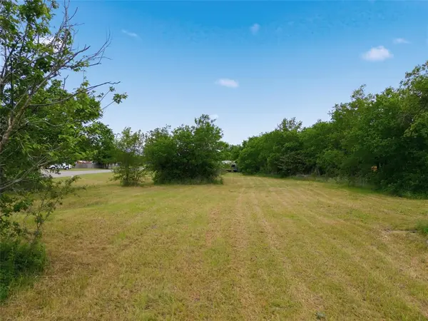 400 W Tyler Street, Mexia, TX 76667