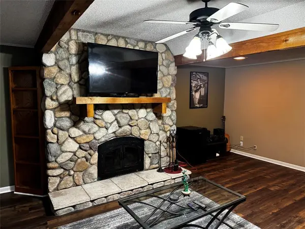 484 S First Avenue, Stephenville, TX 76401