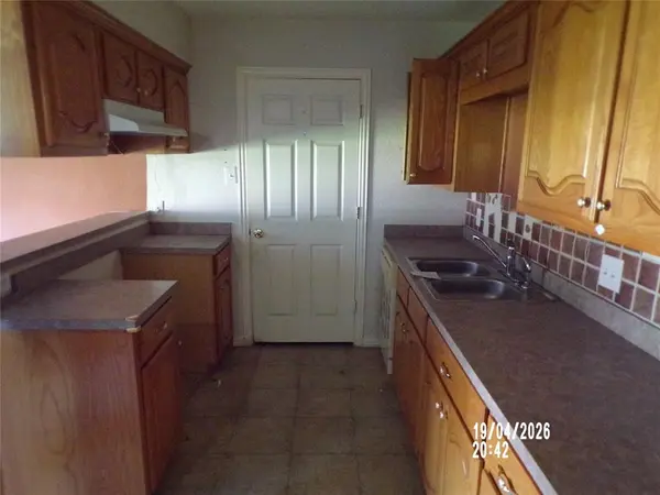 1401 MELODY Circle, Kaufman, TX 75142