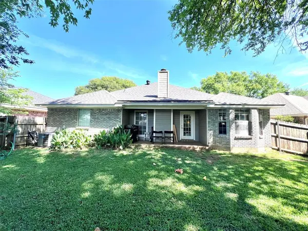 311 S Parkridge Drive, Benton, LA 71006