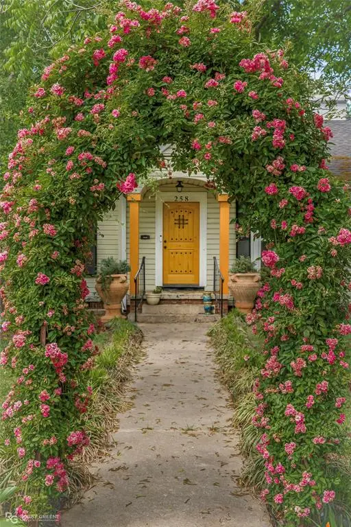 258 Carrollton Avenue, Shreveport, LA 71105