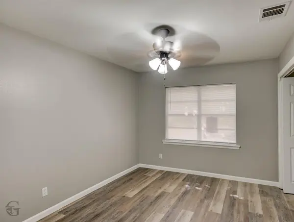 8948 Hilton Drive, Shreveport, LA 71118