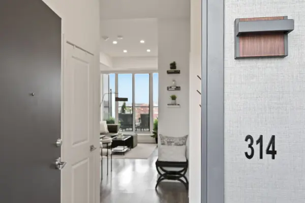 297 Oak Walk DR #314, Oakville, ON L6H 3R6