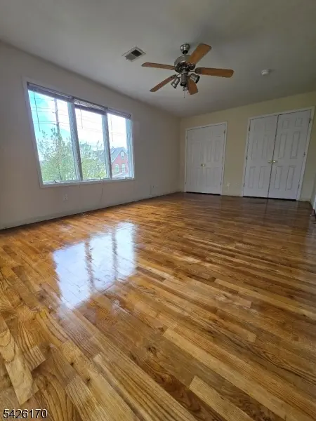 598 Broad St, Carlstadt Boro, NJ 07072