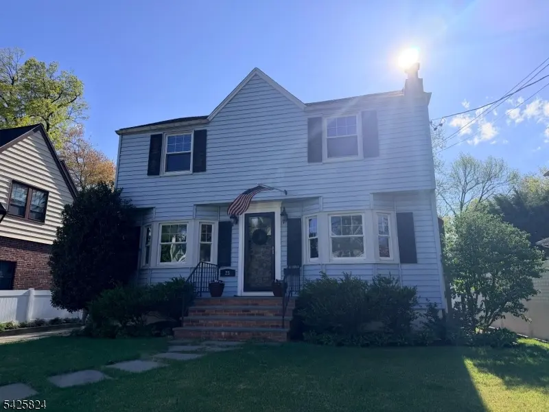 25 Herning Ave, Cranford Twp., NJ 07016