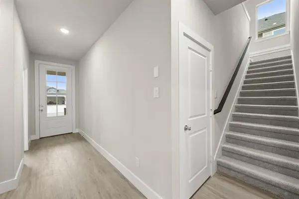 6737 Rosby Avenue, Fort Worth, TX 76123