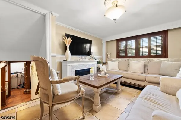 437 Durling Rd, Union Twp., NJ 07083