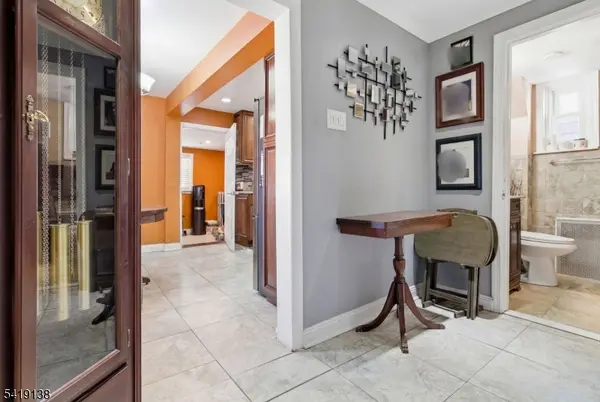 272 Oswald Pl, Union Twp., NJ 07088