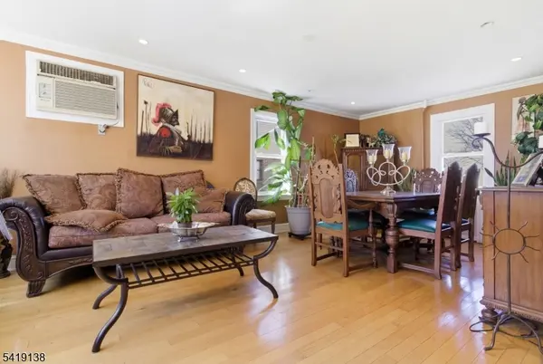 272 Oswald Pl, Union Twp., NJ 07088