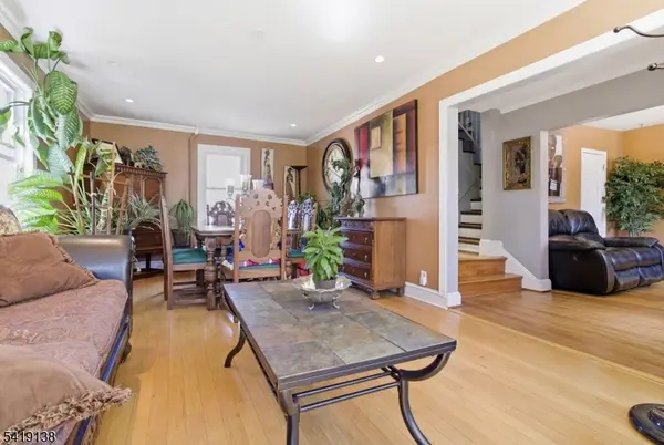 272 Oswald Pl, Union Twp., NJ 07088