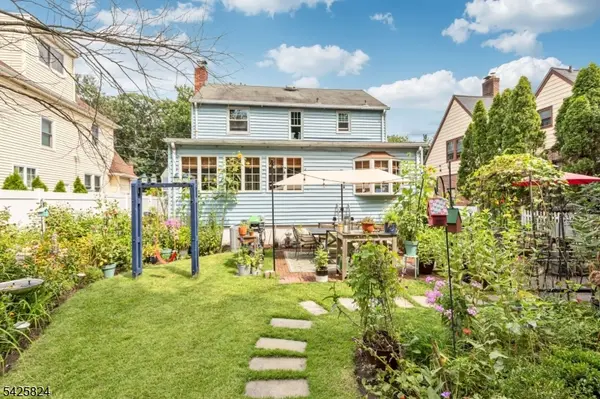 25 Herning Ave, Cranford Twp., NJ 07016