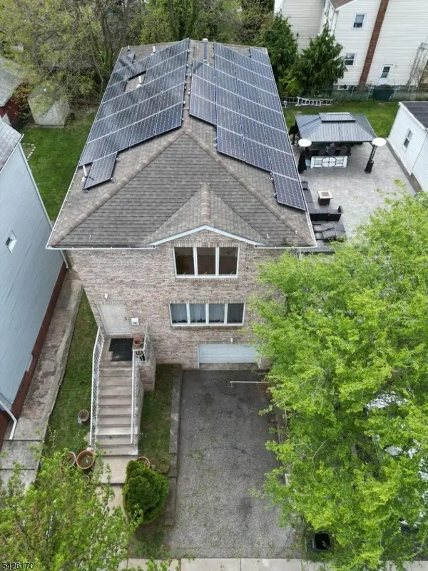 598 Broad St, Carlstadt Boro, NJ 07072