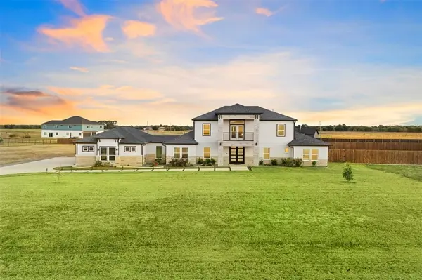 3721 E Highway 34, Ennis, TX 75119