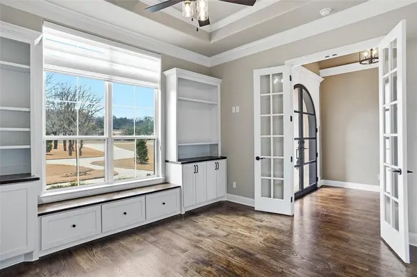 104 Woodview Creek Trail, Fort Worth, TX 76108