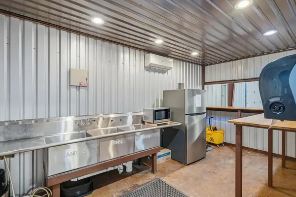 300 Quail, Van, TX 75790