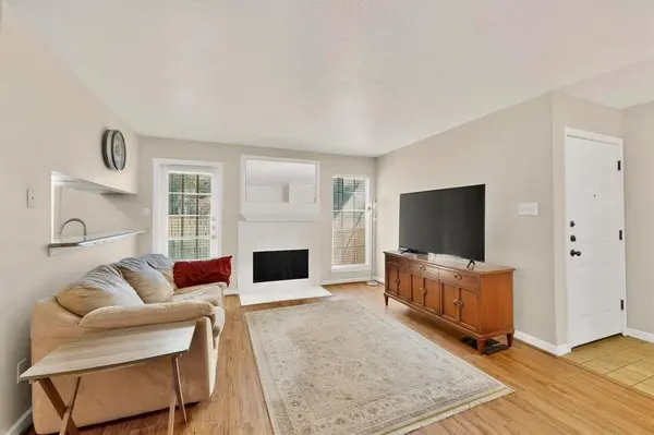 5981 Arapaho Road #901, Dallas, TX 75248