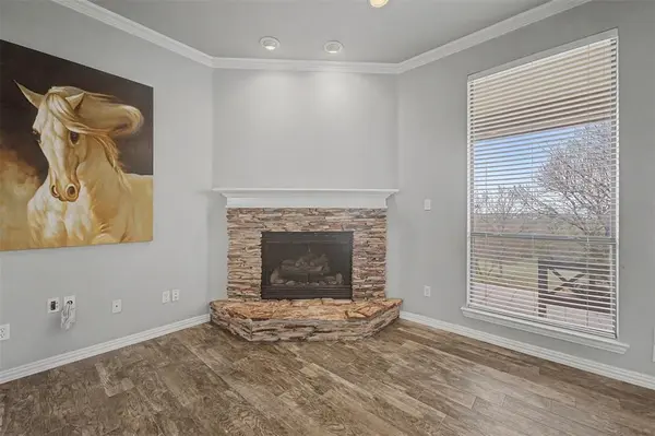 686 Cattlebaron Parc Drive, Fort Worth, TX 76108