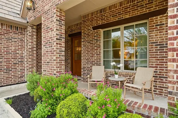 5301 Pradera Court, Benbrook, TX 76126