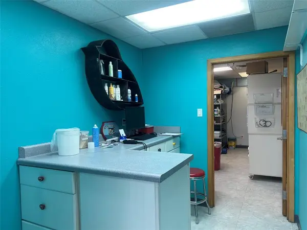 2900 Youree Drive, Shreveport, LA 71104