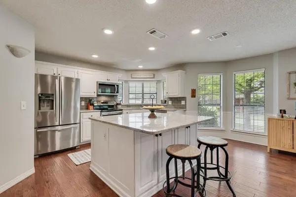 848 Nueces Trail, Midlothian, TX 76065