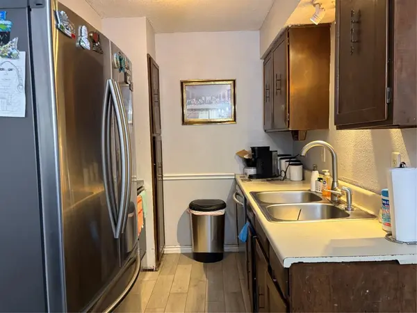 1827 Whitecliff Drive, Duncanville, TX 75137