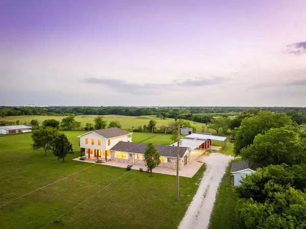 503 Oak Knoll Lane, Elm Mott, TX 76640