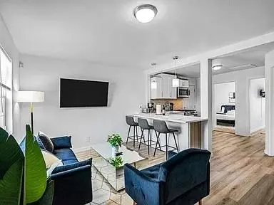 2254 Areba St Street #A, Dallas, TX 75203