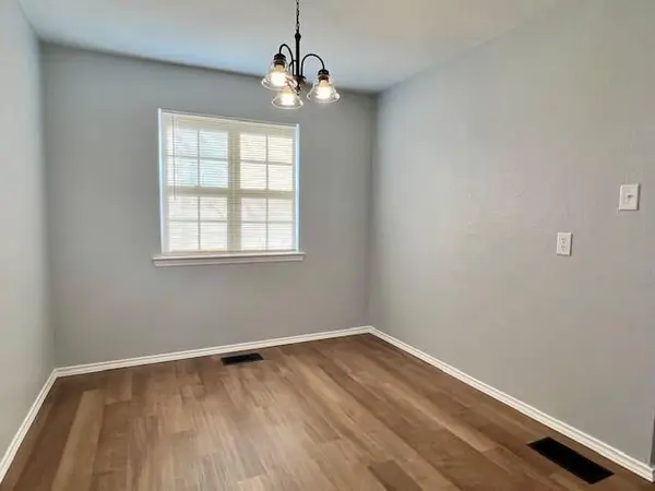 327 S 4th Street, Wylie, TX 75098